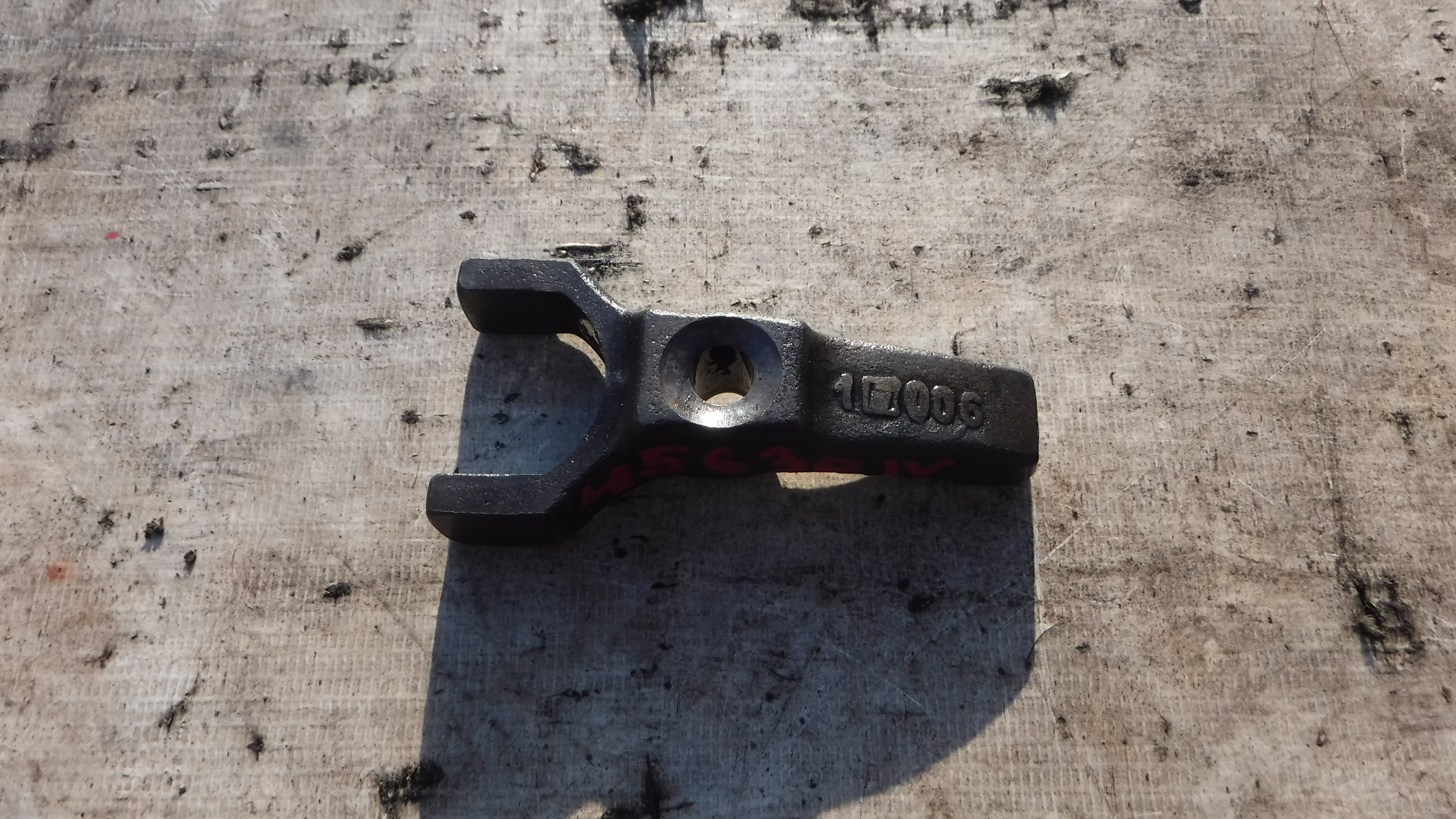 Держатель топливных форсунок Стреилс курсор 10 Iveco strails Cursor 10 2002